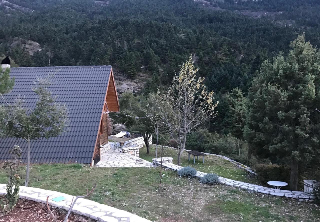Chalet In The Forest カラブリタ エクステリア 写真